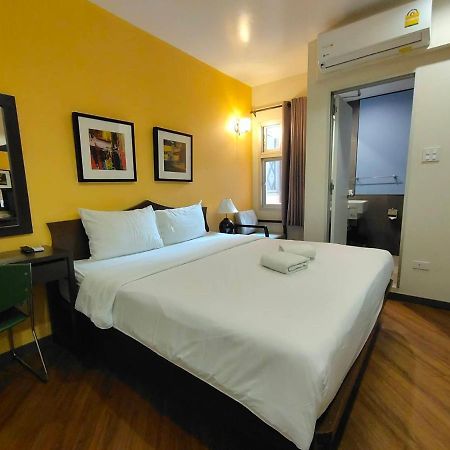 Vinary Hotel Sukhumvit Bangkok Esterno foto