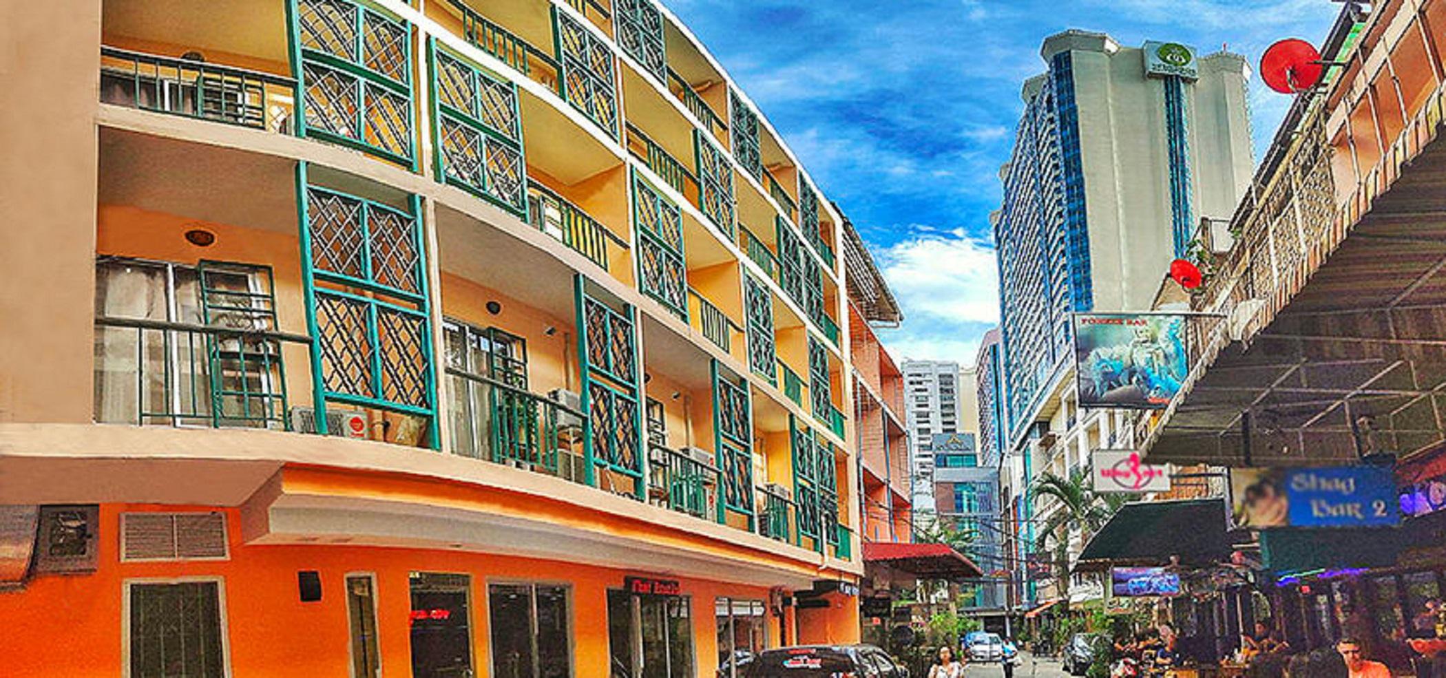 Vinary Hotel Sukhumvit Bangkok Esterno foto