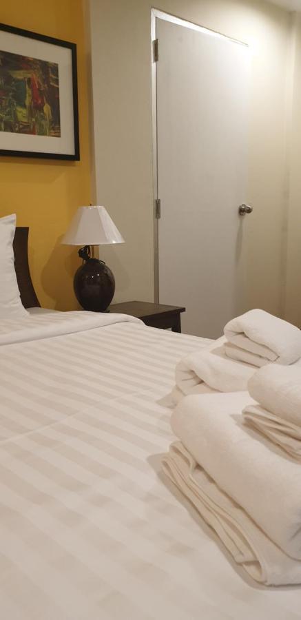 Vinary Hotel Sukhumvit Bangkok Esterno foto